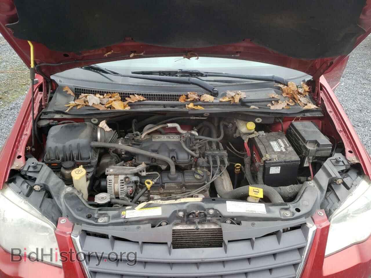 2008 CHRYSLER MINIVAN - VIN: 2A8HR44H68R666113 - Фото 7