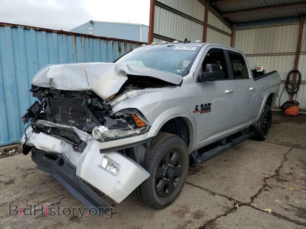 2017 RAM 3500 - VIN: 3C63R3EL0HG649917 - Фото 2