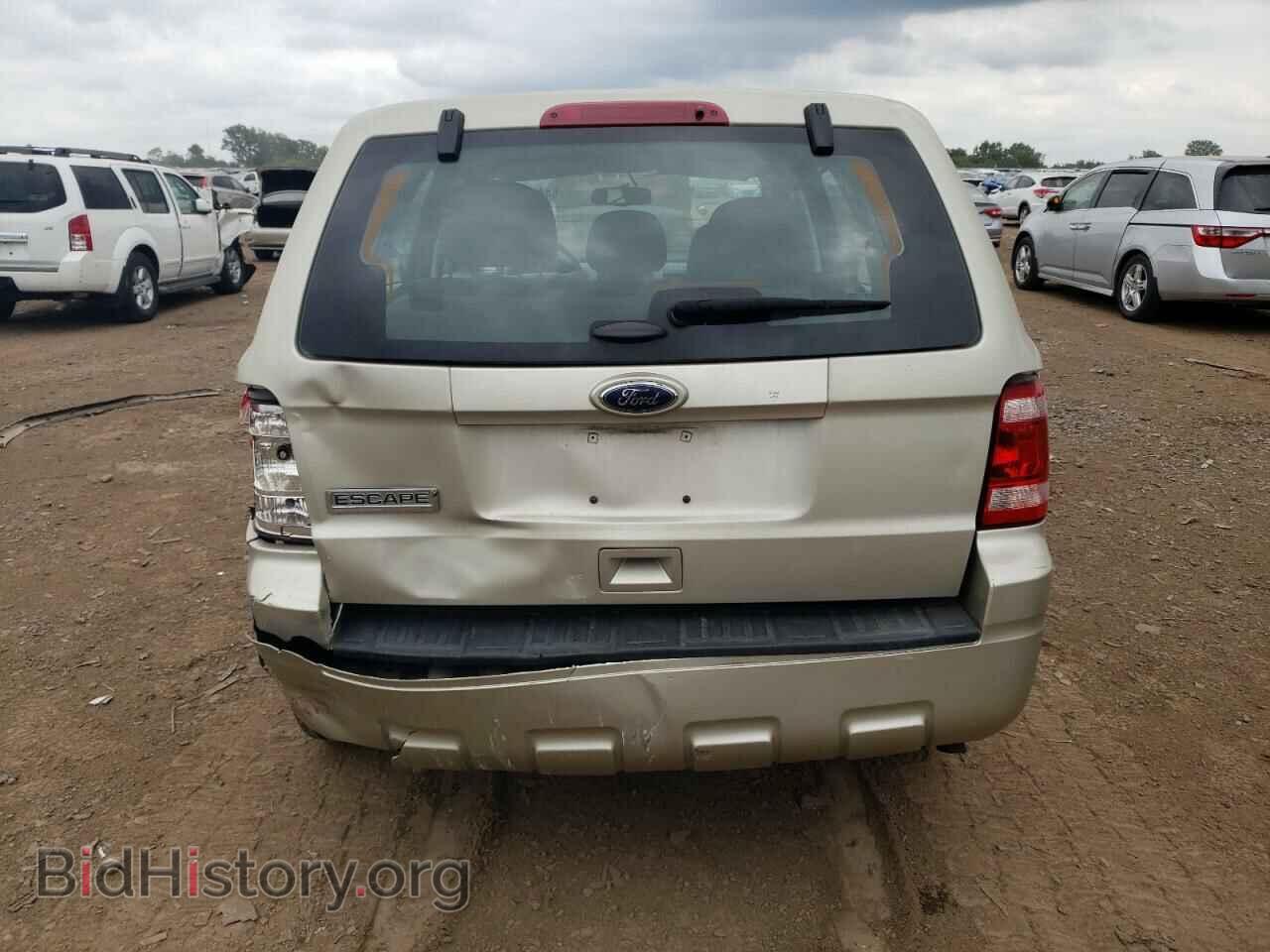 2011 FORD ESCAPE - VIN: 1FMCU0C7XBKA86138 - Фото 6