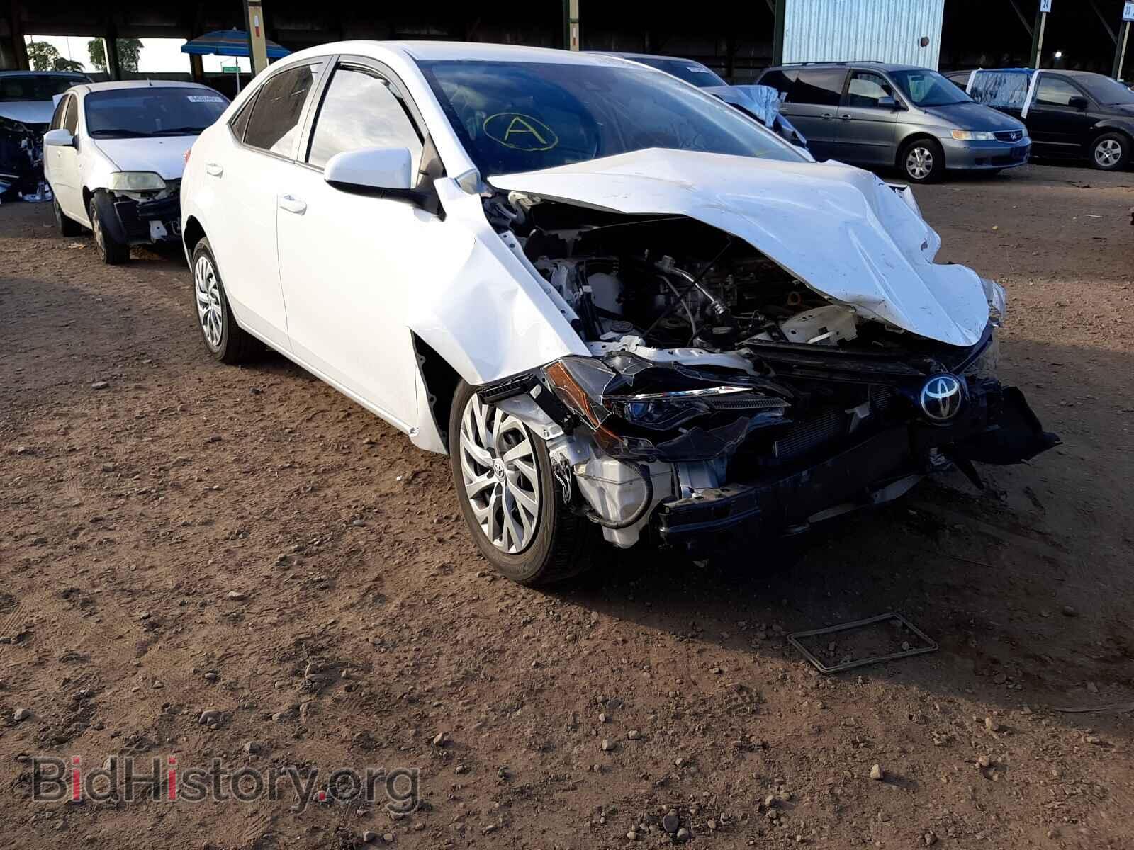 2018 TOYOTA COROLLA - VIN: 5YFBURHE9JP821980 - Фото 9