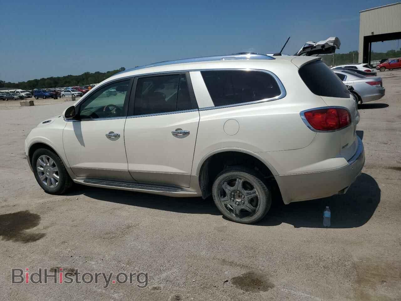 2012 BUICK ENCLAVE - VIN: 5GAKRDED2CJ200511 - Photo 2
