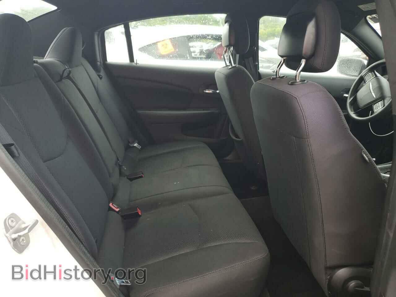 2014 CHRYSLER 200 - VIN: 1C3CCBAB1EN211237 - Фото 10