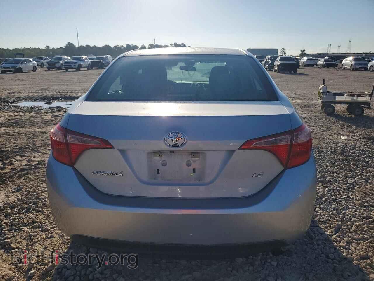 2018 TOYOTA COROLLA - VIN: 5YFBURHE4JP833180 - Фото 6