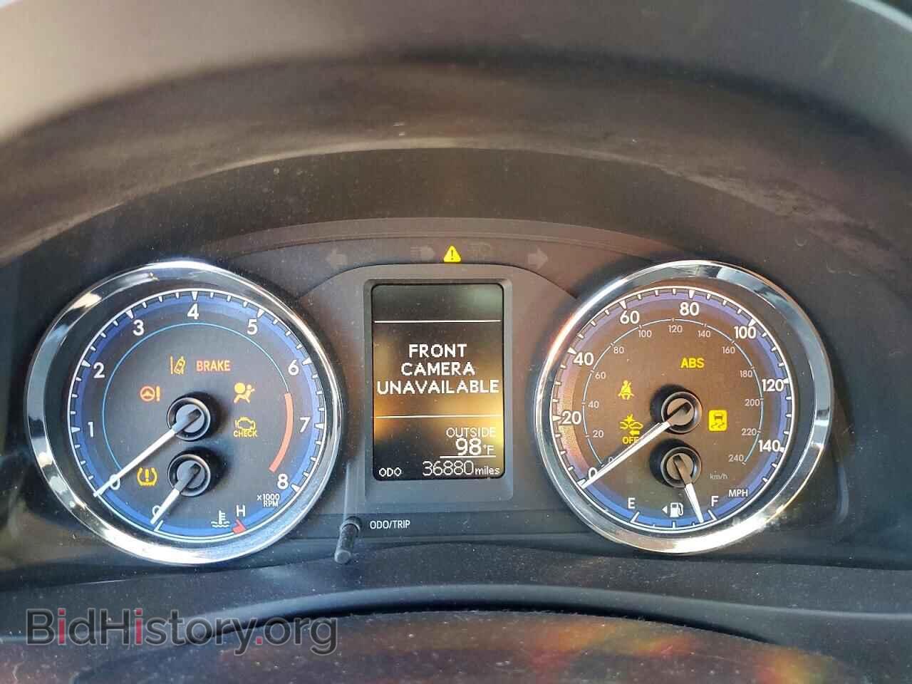 2018 TOYOTA COROLLA - VIN: 5YFBURHE4JP833180 - Фото 9
