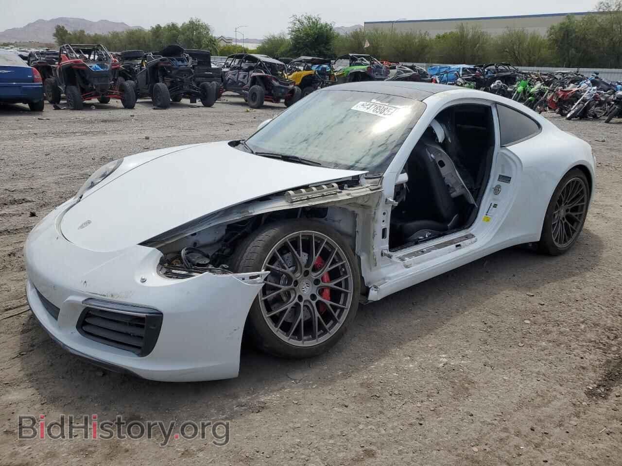 Фотография WP0AB2A93HS122679 - PORSCHE 911 2017