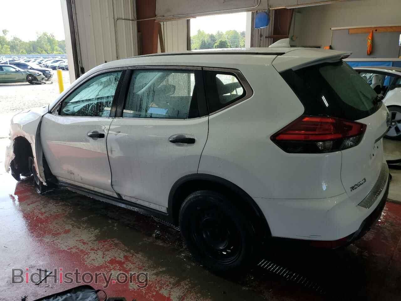 2017 NISSAN ROGUE - VIN: KNMAT2MV2HP502055 - Фото 2