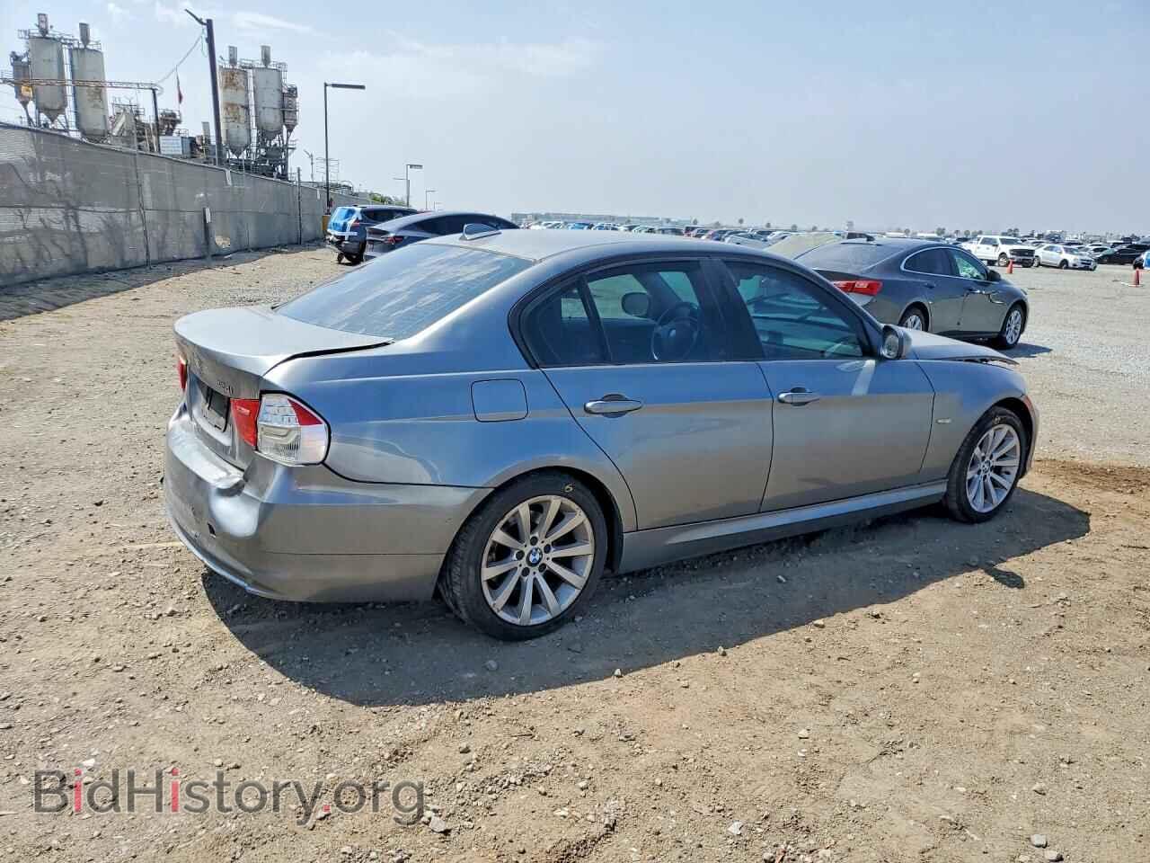 2011 BMW 3 SERIES - VIN: WBAPH5G56BNM81350 - Фото 3