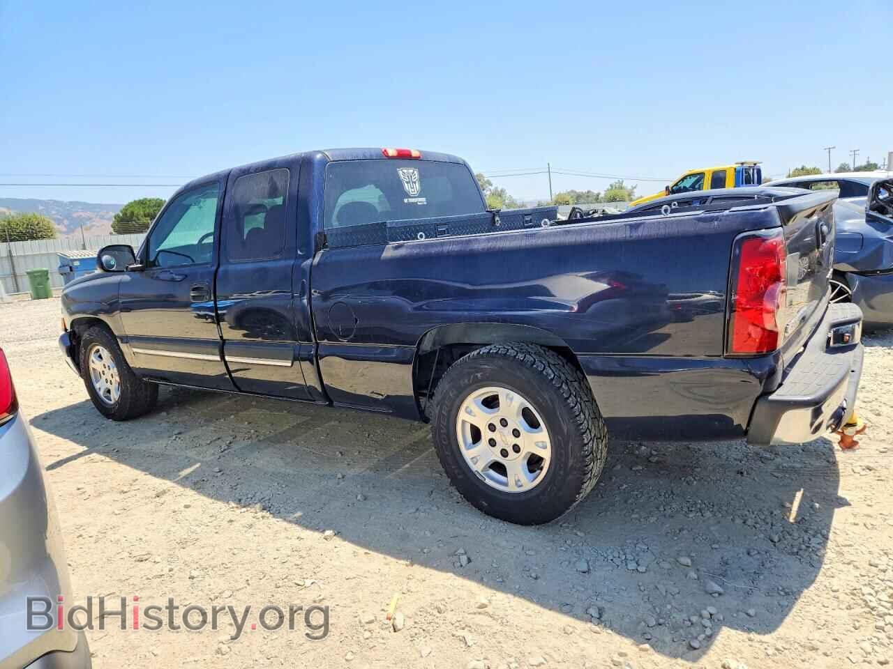2005 CHEVROLET SILVERADO - VIN: 1GCEC19V85Z353896 - Фото 2