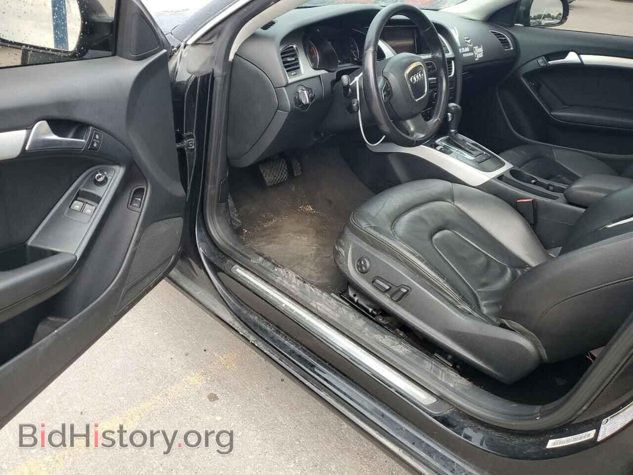 2011 AUDI A5 - VIN: WAUCFAFR9BA004596 - Фото 8