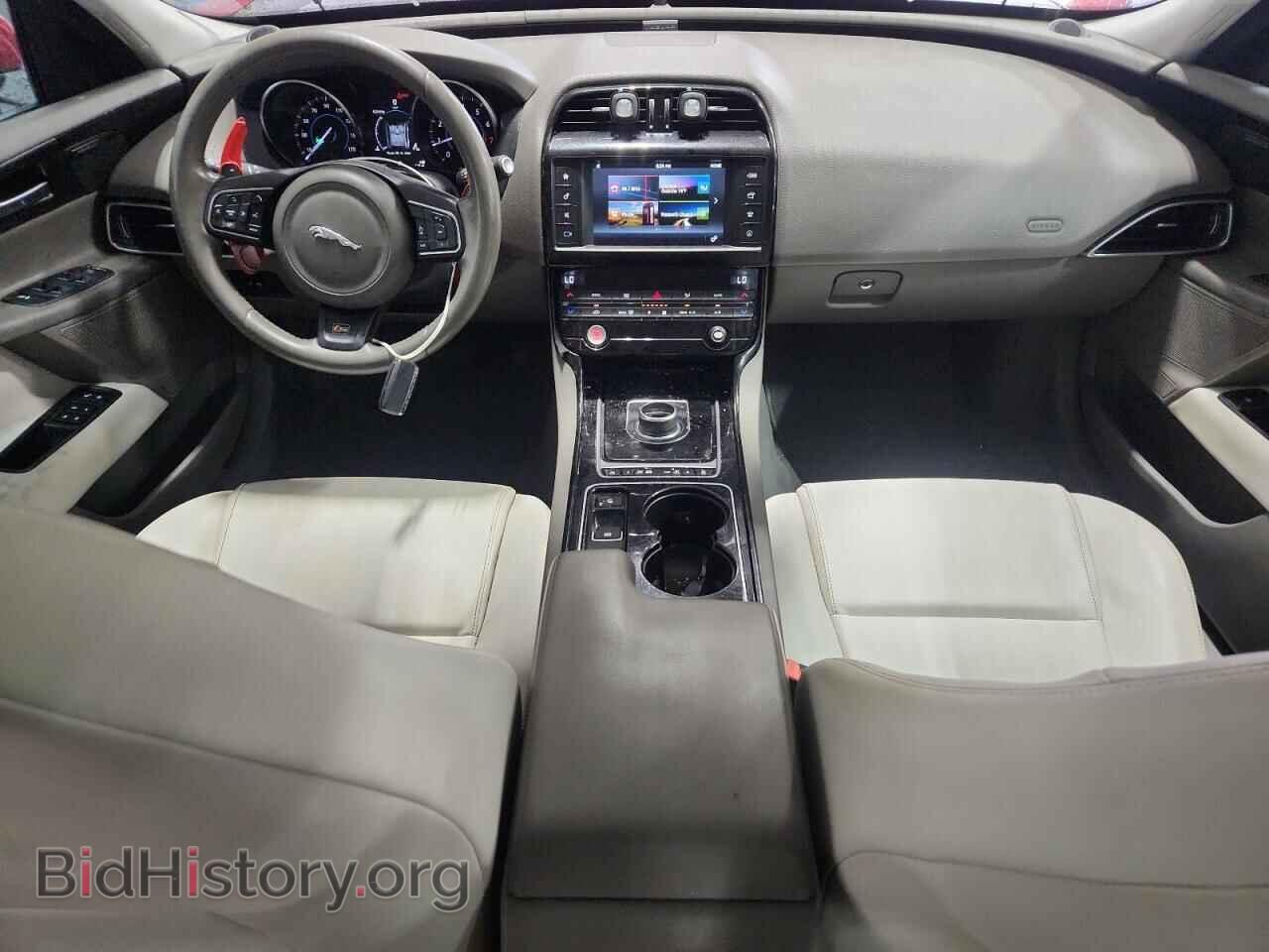 2017 JAGUAR XE - VIN: SAJAD4BV4HA969199 - Фото 8