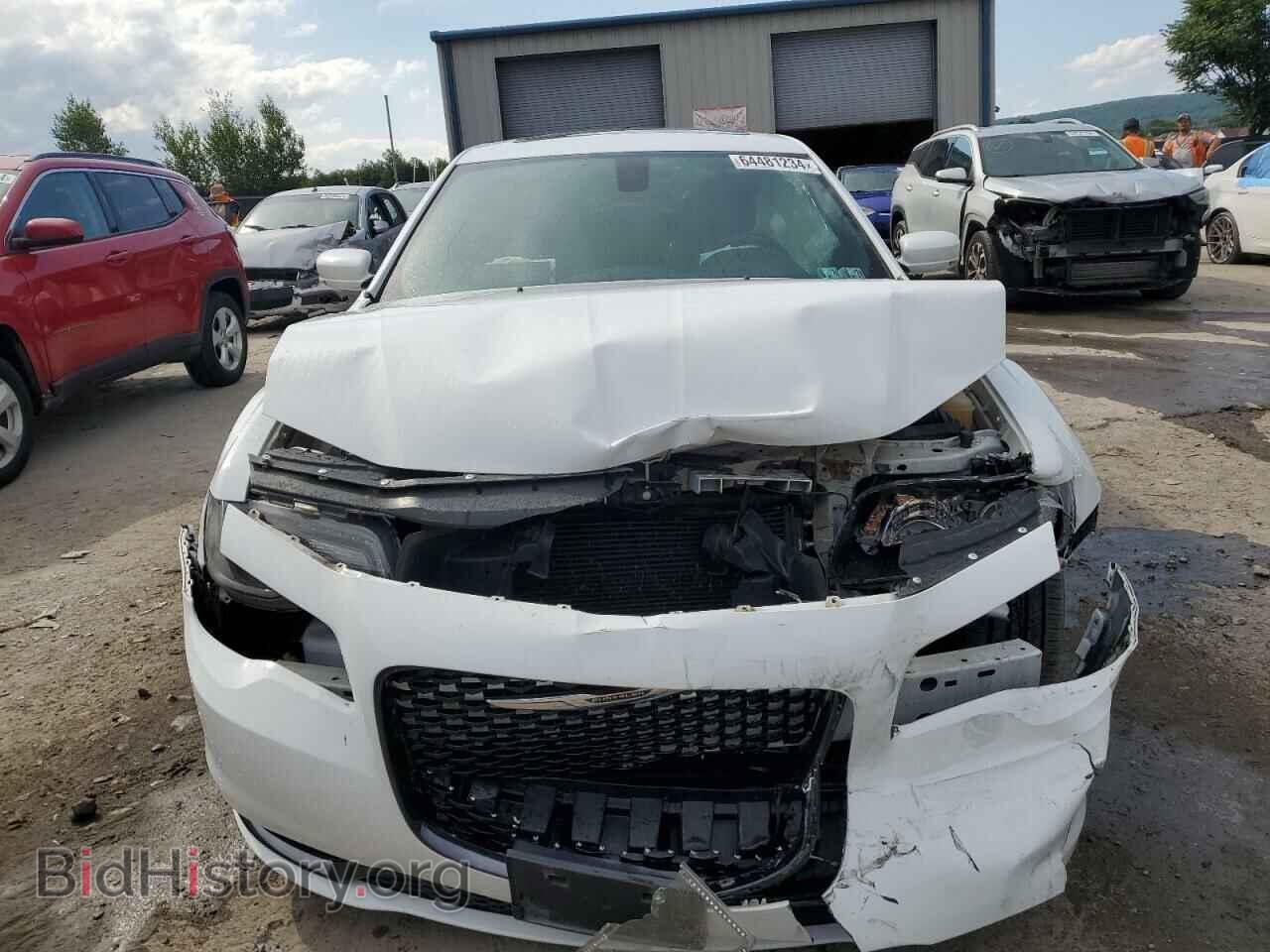 2016 CHRYSLER 300 - VIN: 2C3CCAGG9GH136201 - Фото 5