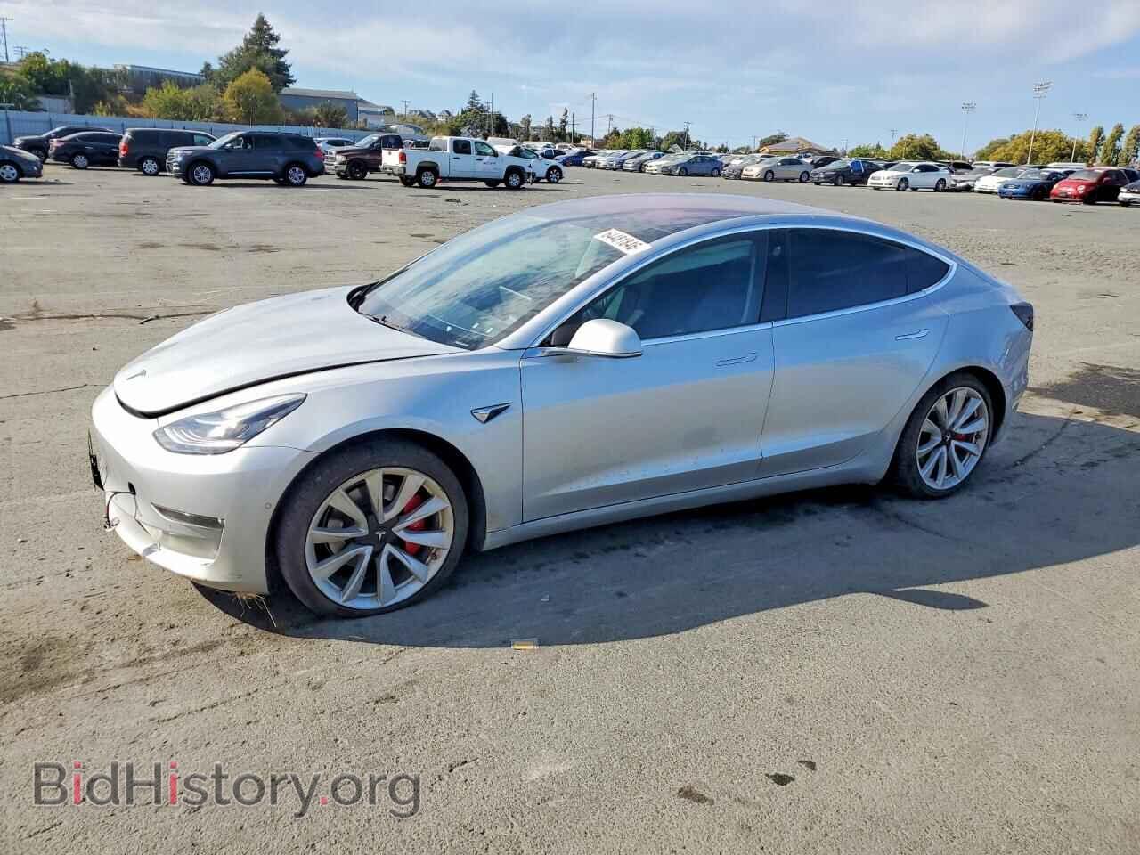 Фотография 5YJ3E1EA2JF024339 - TESLA MODEL 3 2018