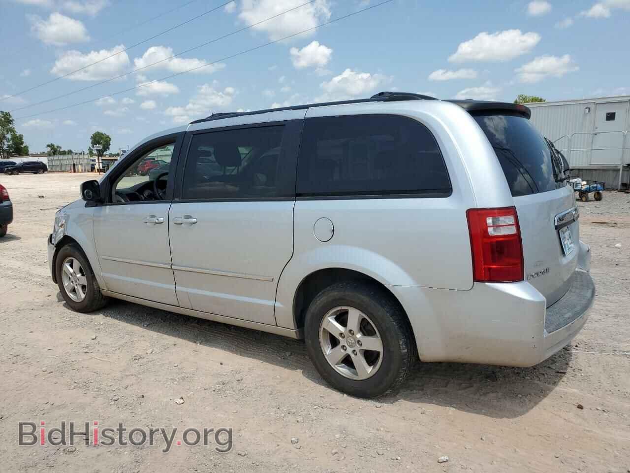 2010 DODGE CARAVAN - VIN: 2D4RN5D17AR106545 - Photo 2