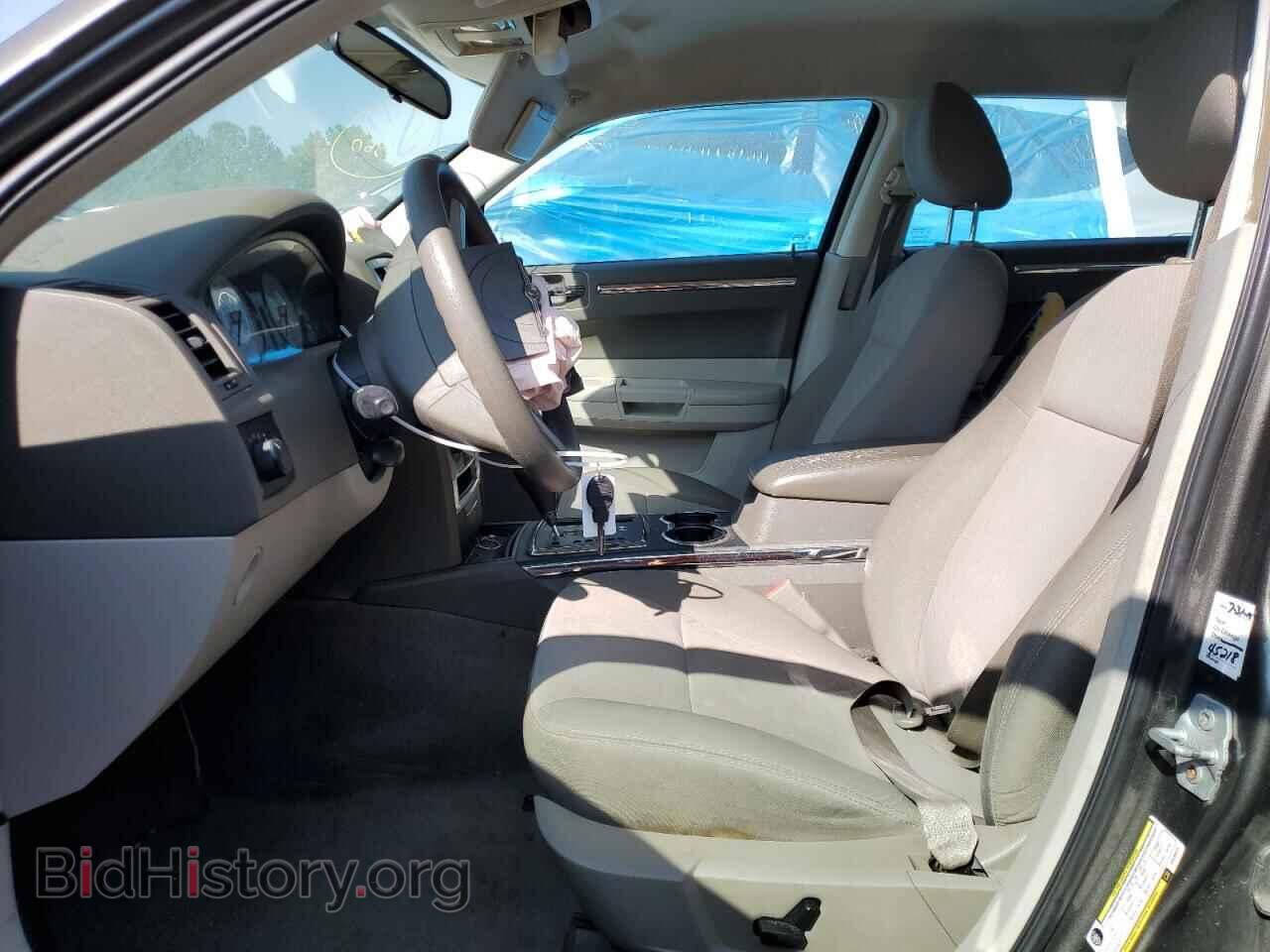 2009 CHRYSLER 300 - VIN: 2C3KA43D29H539373 - Фото 7