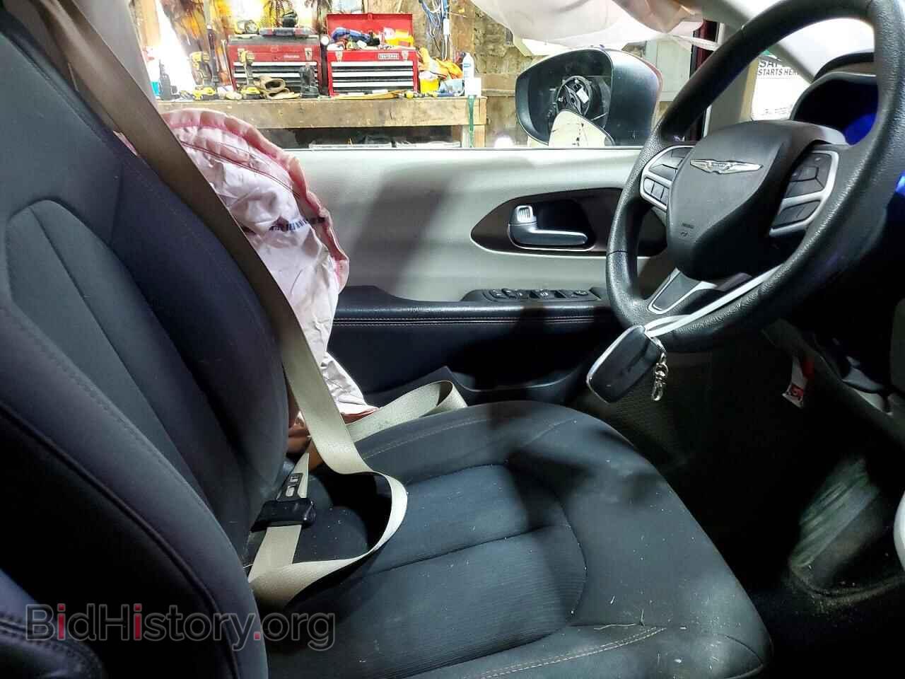 2018 CHRYSLER PACIFICA - VIN: 2C4RC1AG5JR101672 - Фото 7