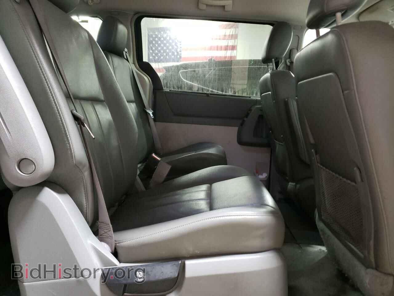 2009 CHRYSLER MINIVAN - VIN: 2A8HR54159R580737 - Фото 6