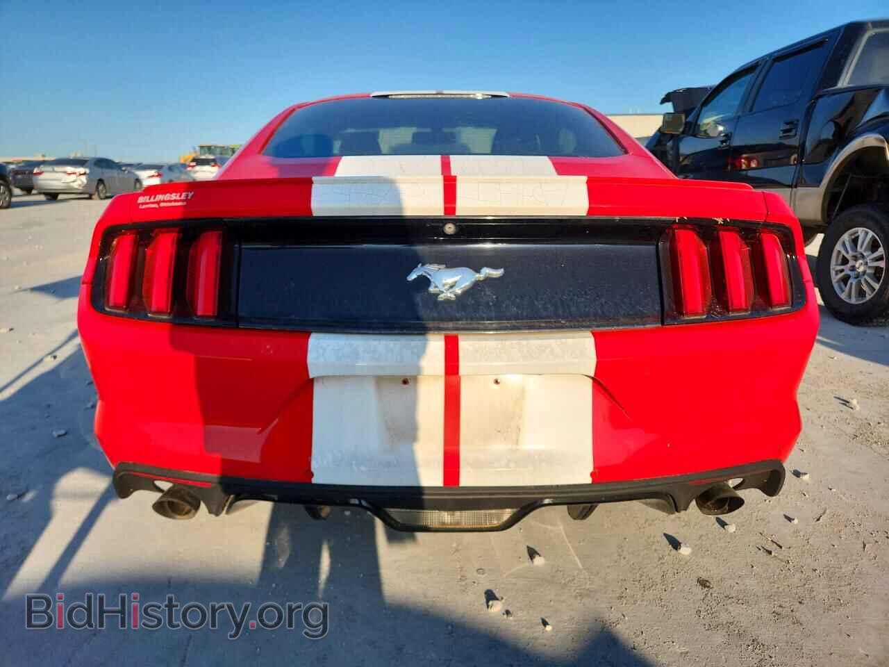2015 Ford MUSTANG (VIN 1FA6P8TH9F5381757) — фото 6 из 12