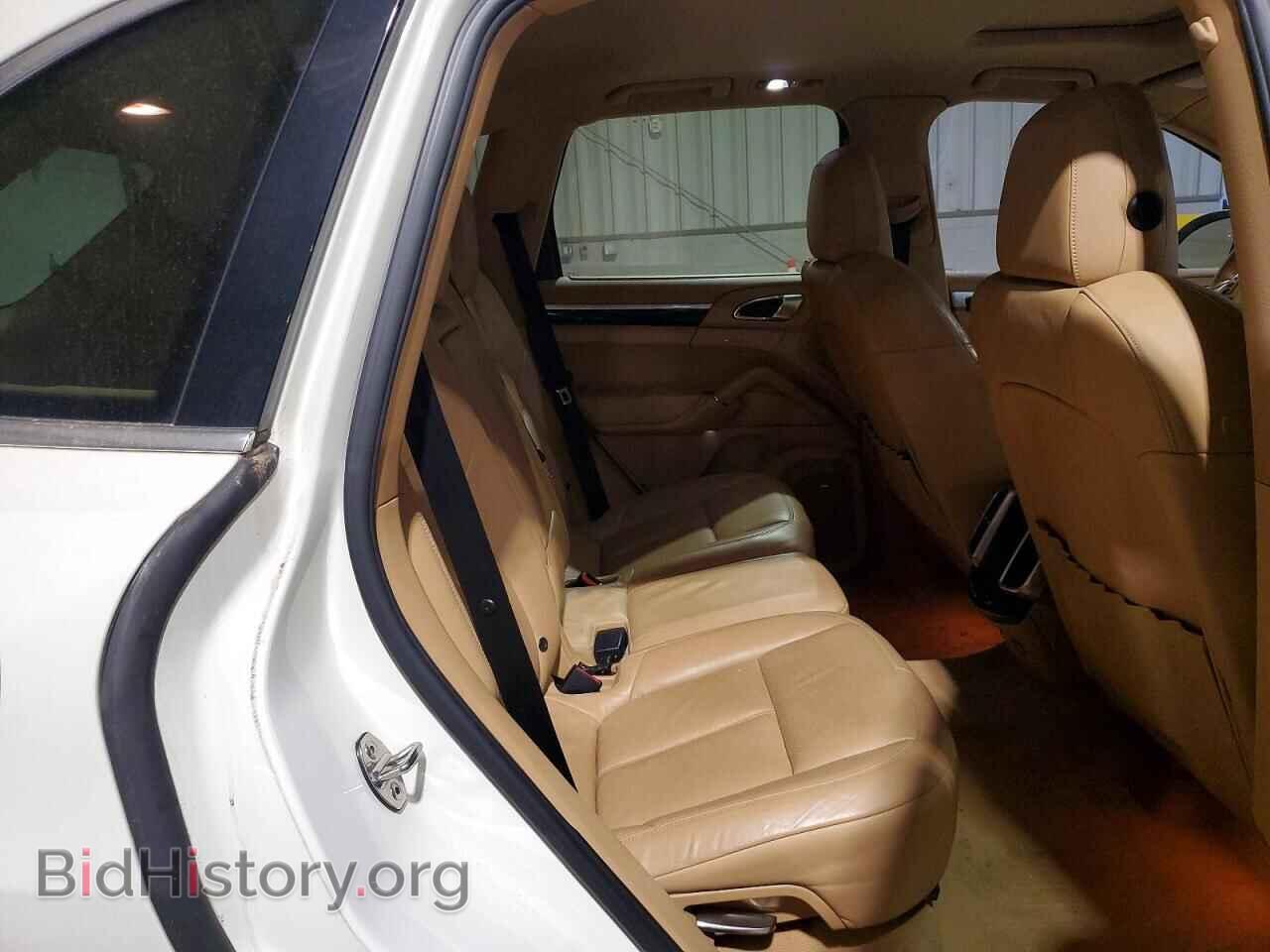2011 PORSCHE CAYENNE - VIN: WP1AA2A26BLA04311 - Фото 11