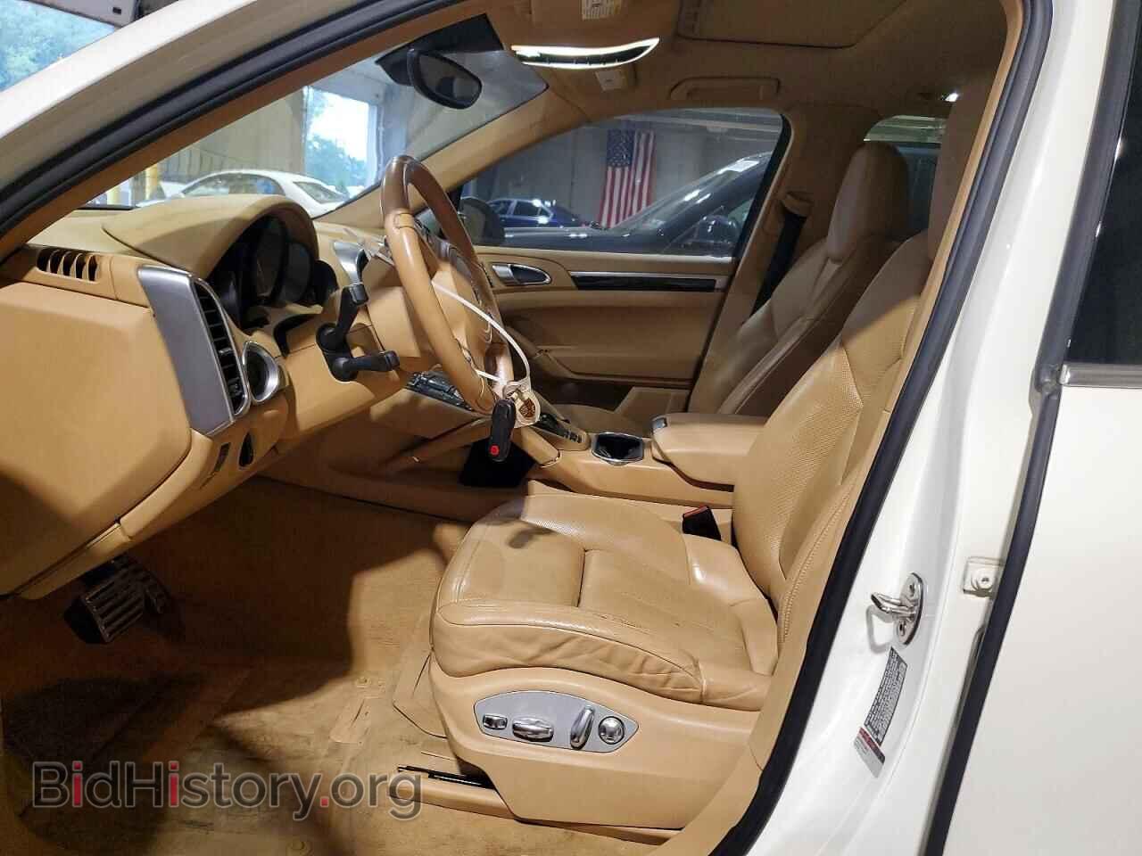 2011 PORSCHE CAYENNE - VIN: WP1AA2A26BLA04311 - Фото 7