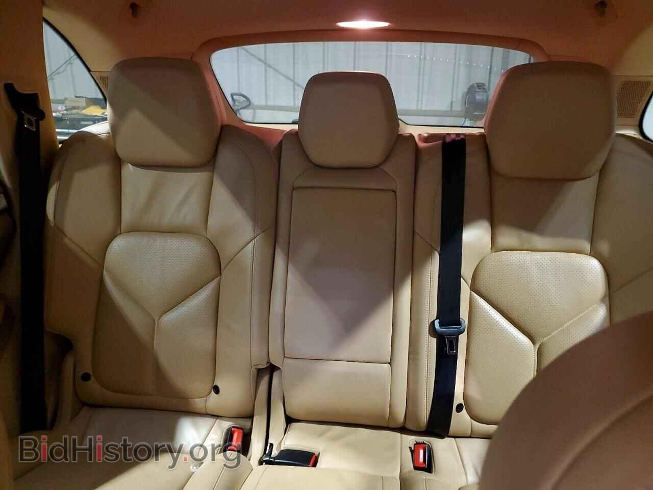 2011 PORSCHE CAYENNE - VIN: WP1AA2A26BLA04311 - Фото 10