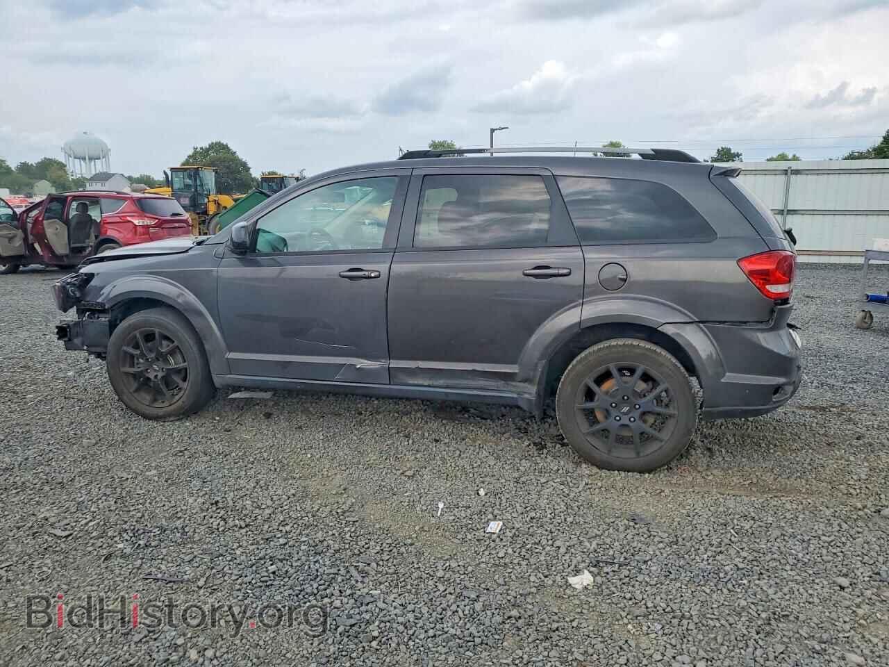 2019 DODGE JOURNEY - VIN: 3C4PDCBB6KT764220 - Photo 2