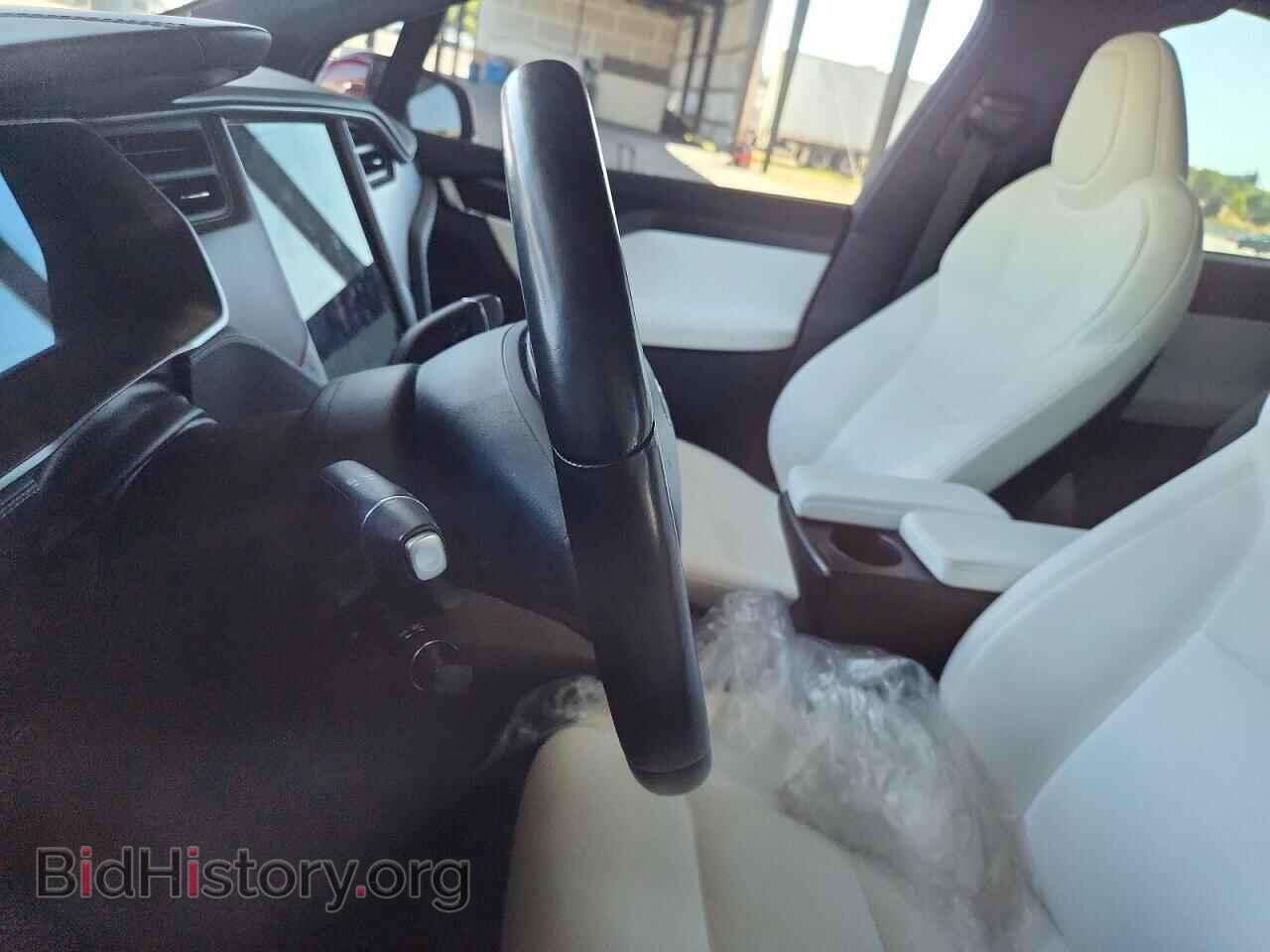 2020 TESLA MODEL X - VIN: 5YJXCBE42LF262363 - Photo 9
