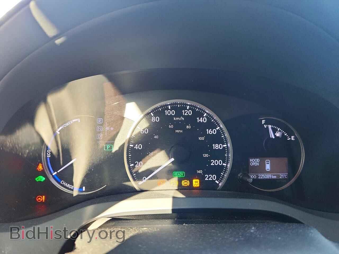 2014 LEXUS CT 200 - VIN: JTHKD5BH7E2200185 - Photo 9