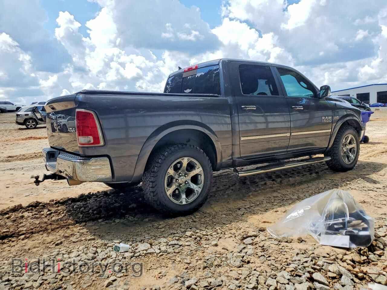 2017 RAM 1500 - VIN: 1C6RR7NT0HS702433 - Photo 3