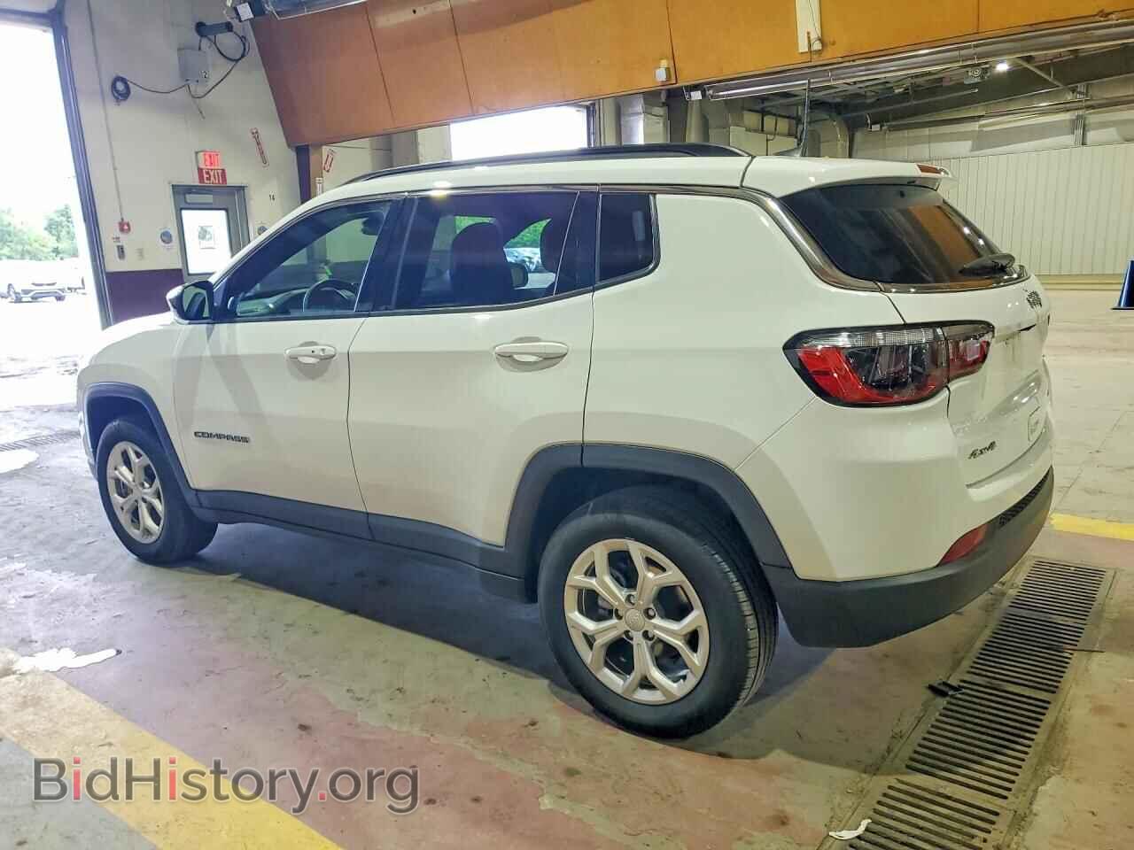 2024 JEEP COMPASS - VIN: 3C4NJDBNXRT139099 - Фото 2
