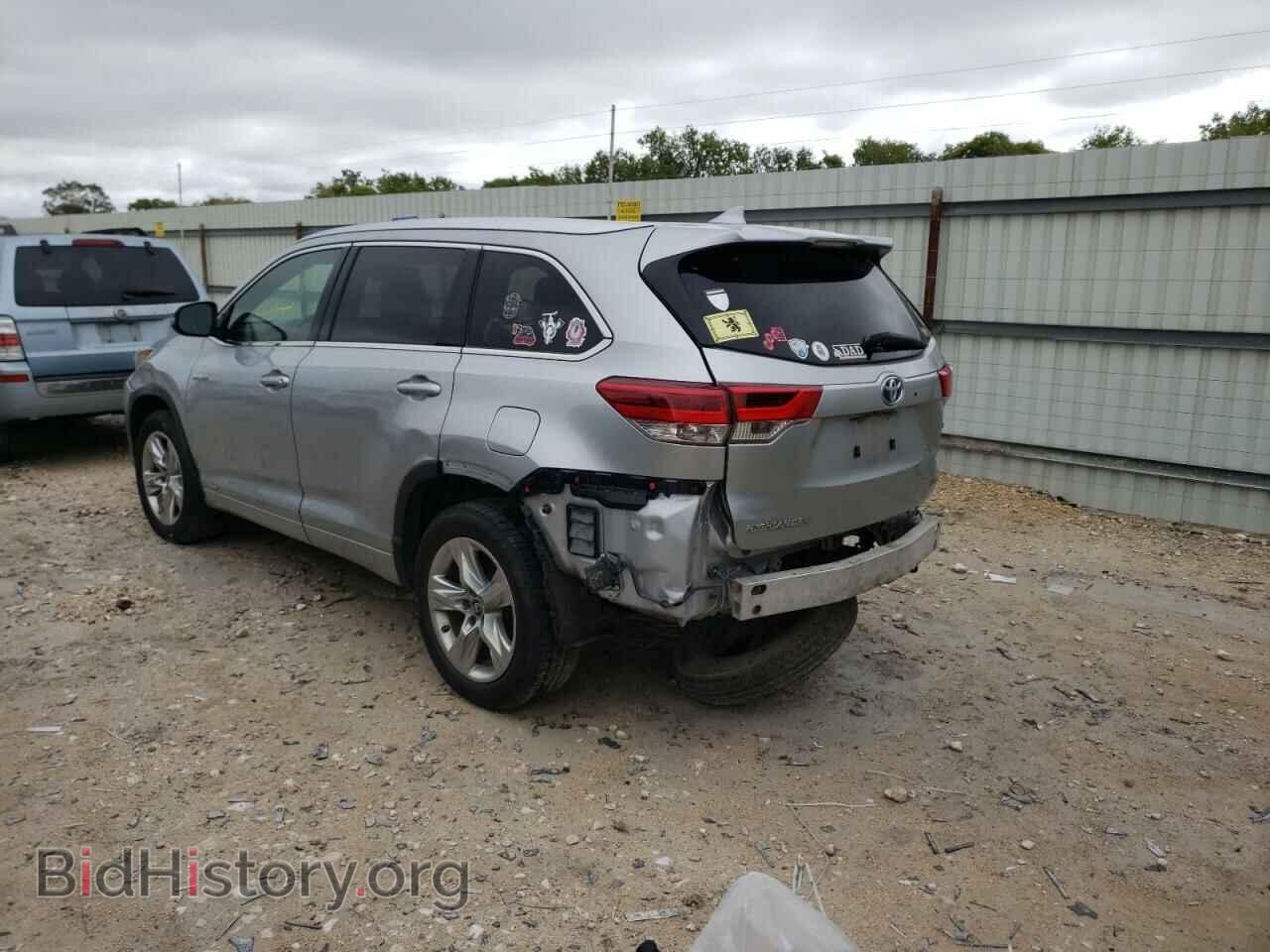 2017 TOYOTA HIGHLANDER - VIN: 5TDDGRFH3HS034571 - Фото 3