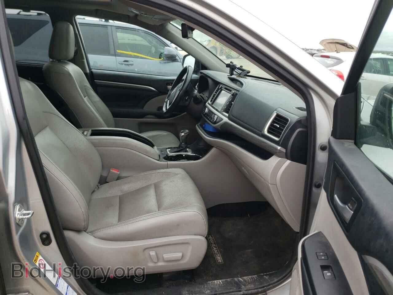 2017 TOYOTA HIGHLANDER - VIN: 5TDDGRFH3HS034571 - Фото 5