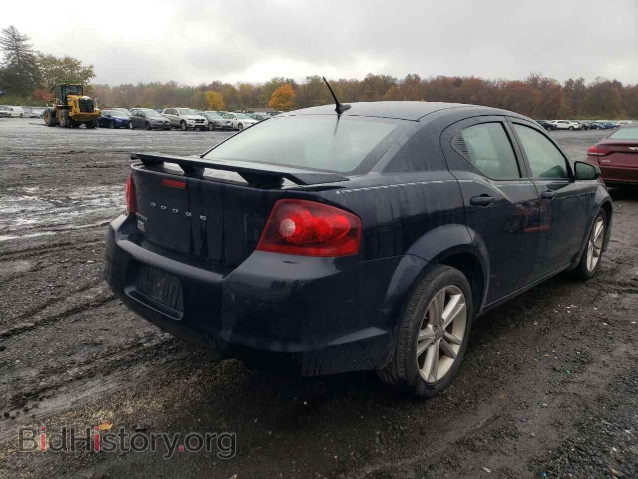 2011 DODGE AVENGER - VIN: 1B3BD1FG1BN596069 - Фото 4