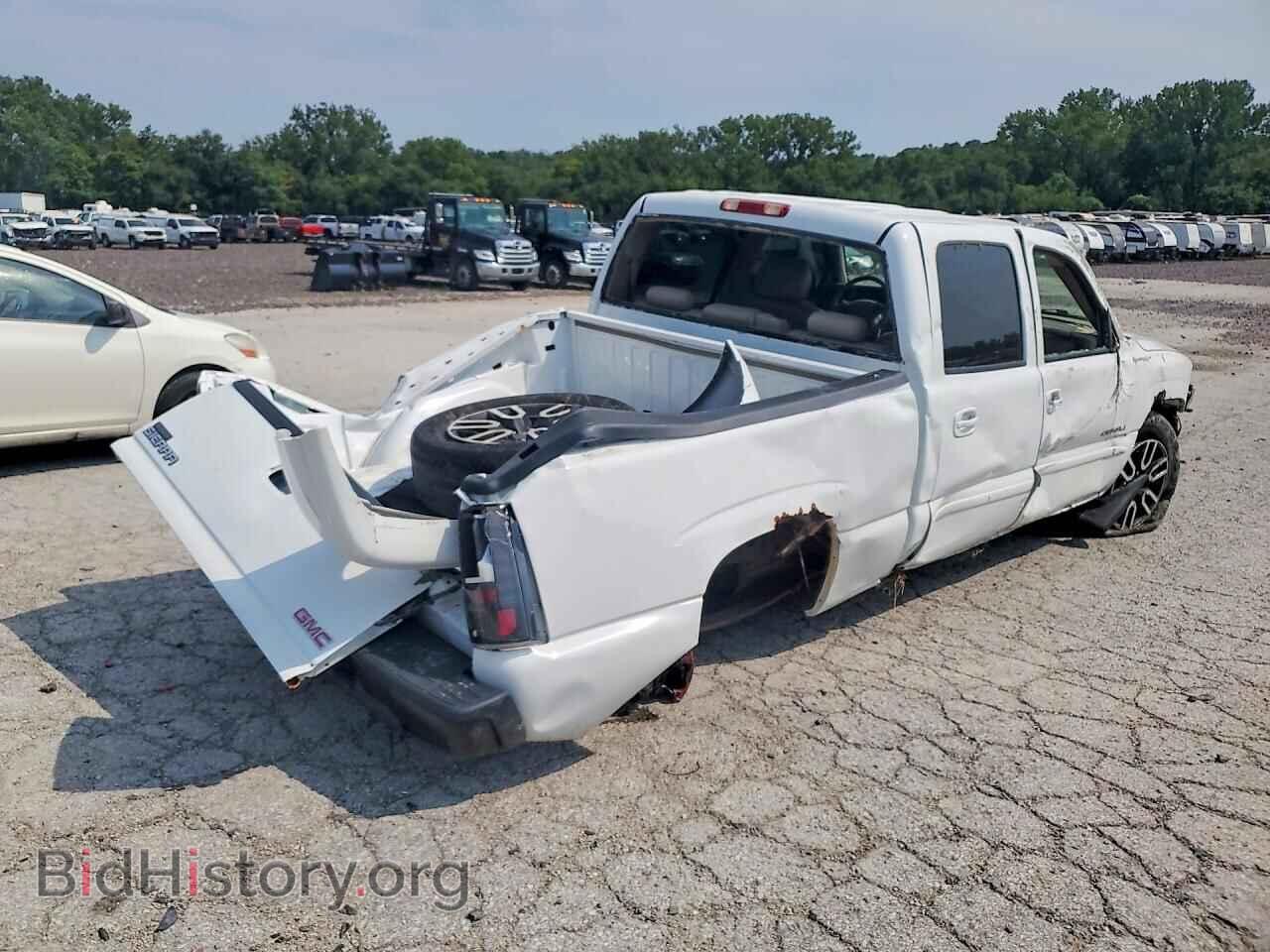 2006 GMC SIERRA - VIN: 2GTEK63N261115772 - Фото 3