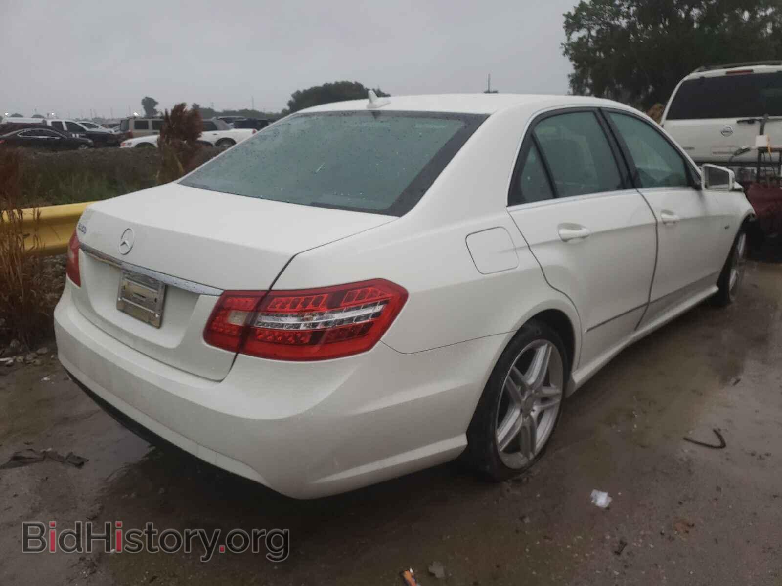 2012 MERCEDES-BENZ E-CLASS - VIN: WDDHF5KB3CA571659 - Фото 4