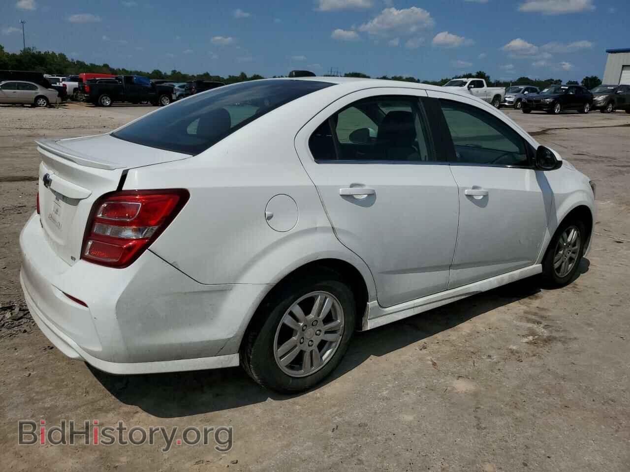 2018 CHEVROLET SONIC - VIN: 1G1JD5SH6J4133888 - Фото 3