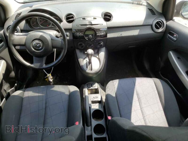 2013 Mazda 2 (VIN JM1DE1KYXD0170562) — photo 8 of 12