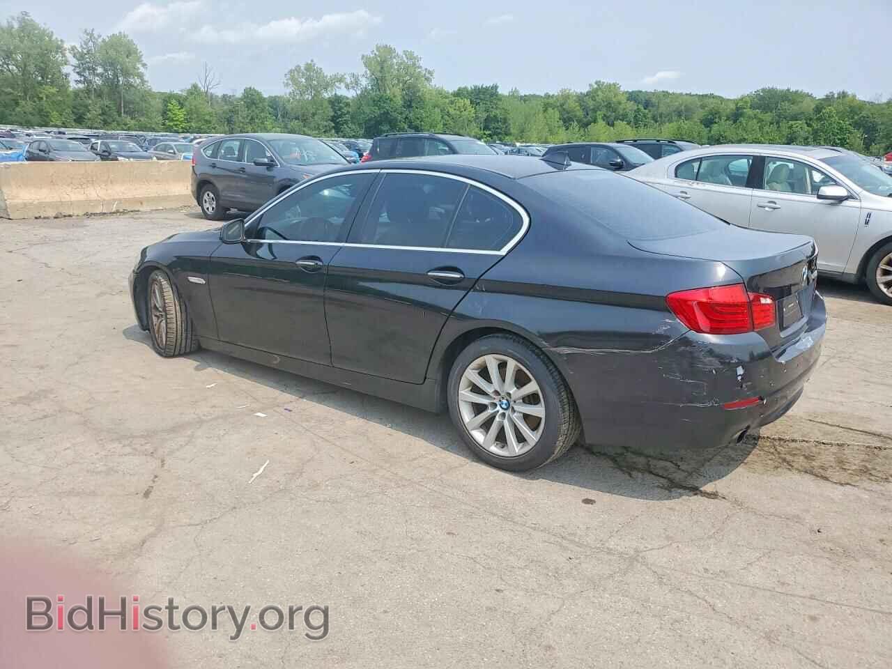 2011 BMW 5 SERIES - VIN: WBAFU7C51BC875911 - Фото 2