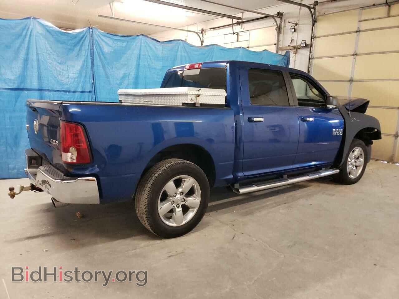 2015 RAM 1500 - VIN: 3C6RR7LT9FG709713 - Фото 3