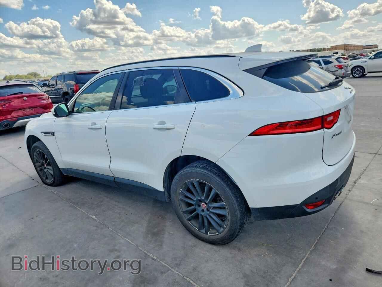 2017 JAGUAR F-PACE - VIN: SADCK2BN5HA088341 - Фото 2