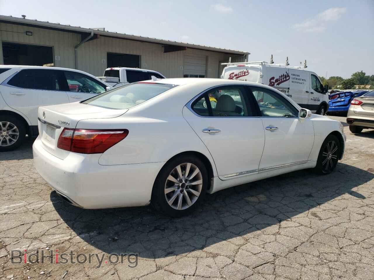 2011 LEXUS LS460 - VIN: JTHBL5EF9B5105568 - Photo 3