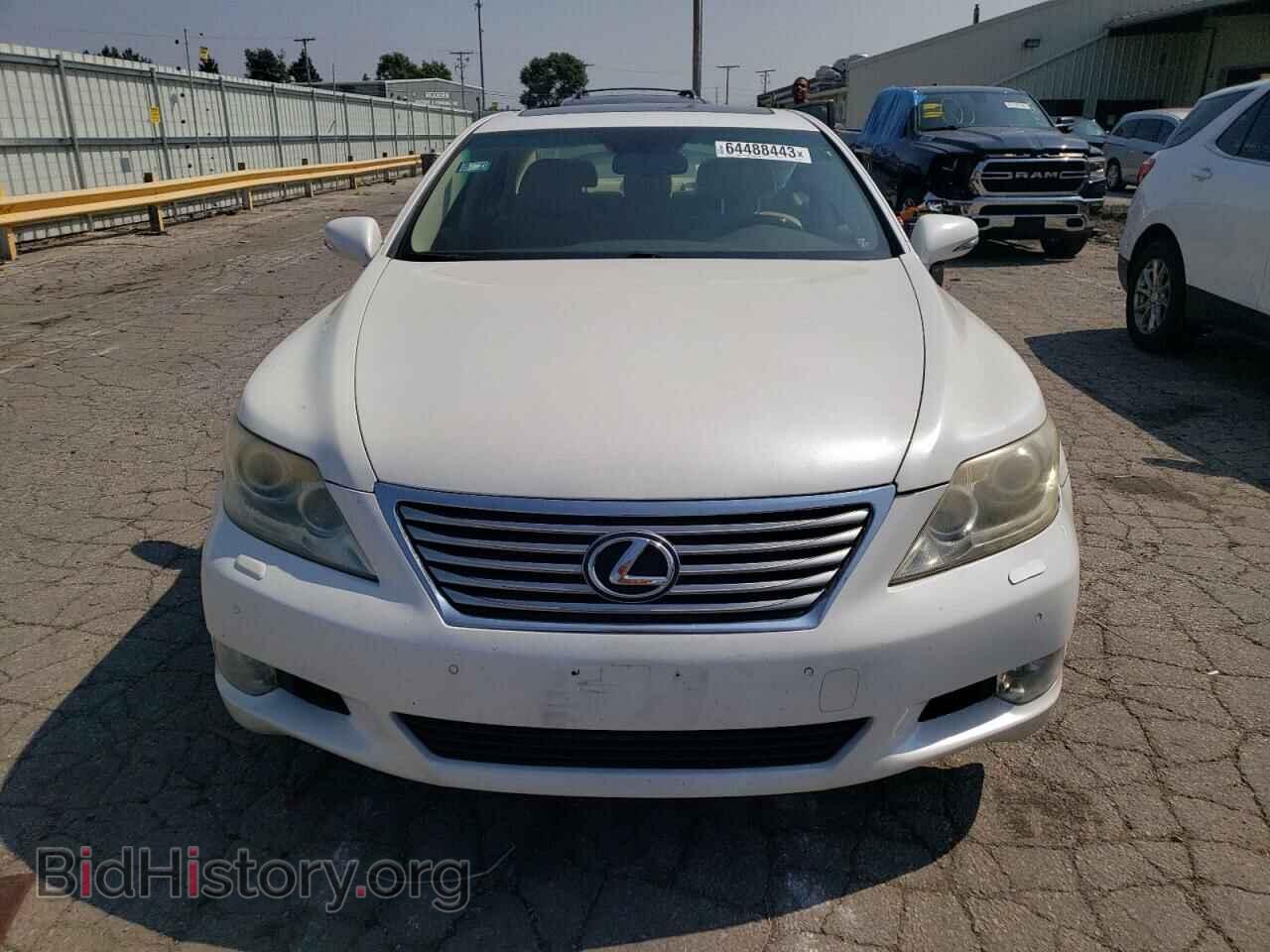 2011 LEXUS LS460 - VIN: JTHBL5EF9B5105568 - Photo 5