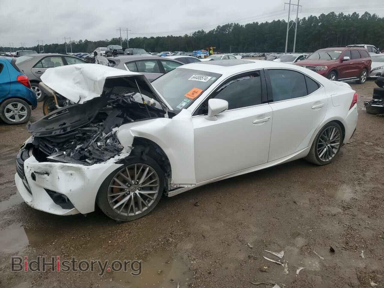 Photo JTHBA1D29G5036580 - LEXUS IS 2016