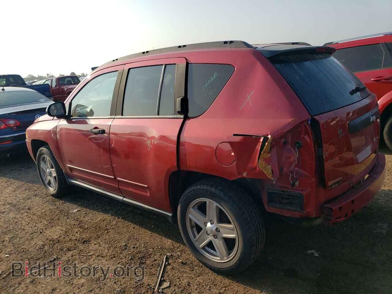 2010 JEEP COMPASS - VIN: 1J4NT1FA3AD676787 - Photo 2