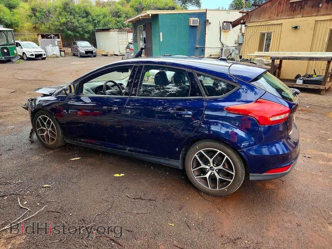 2017 FORD FOCUS - VIN: 1FADP3M22HL258515 - Фото 2