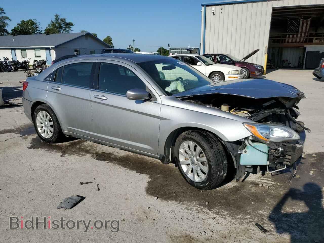 2013 CHRYSLER 200 - VIN: 1C3CCBBB6DN667179 - Фото 4