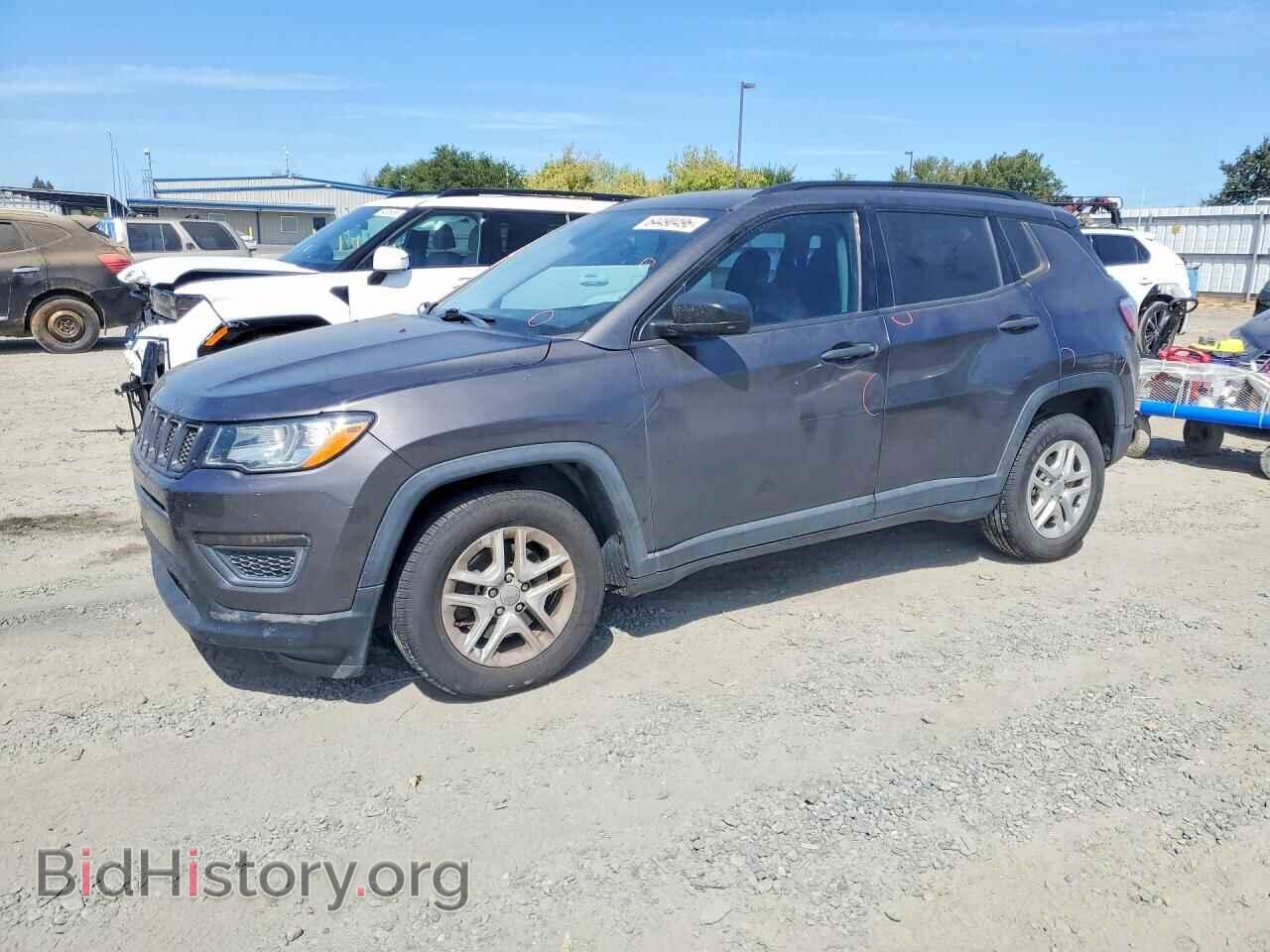 Photo 3C4NJCAB8HT629430 - JEEP COMPASS 2017