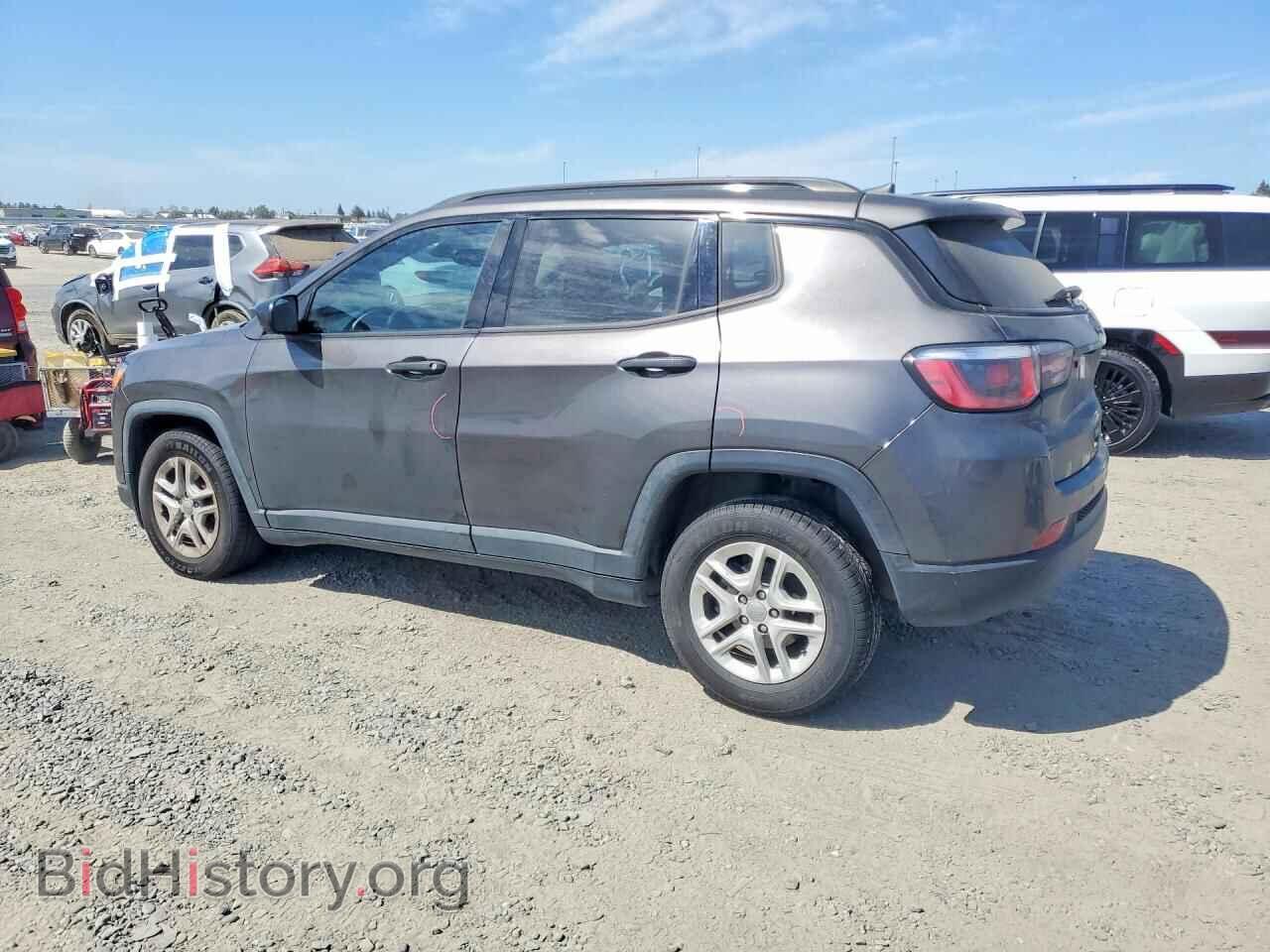 2017 JEEP COMPASS - VIN: 3C4NJCAB8HT629430 - Photo 2