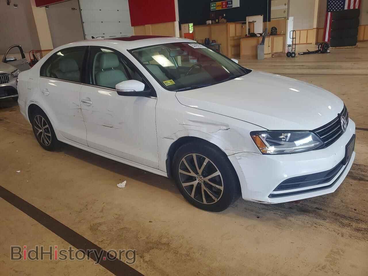 2017 VOLKSWAGEN JETTA - VIN: 3VWDB7AJ6HM266043 - Фото 4