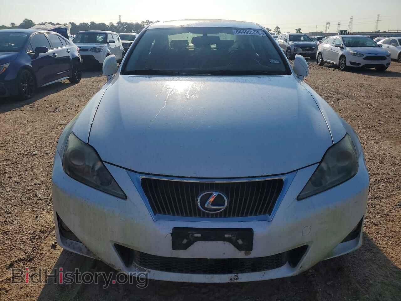 2011 LEXUS IS - VIN: JTHCF5C21B5048990 - Photo 5