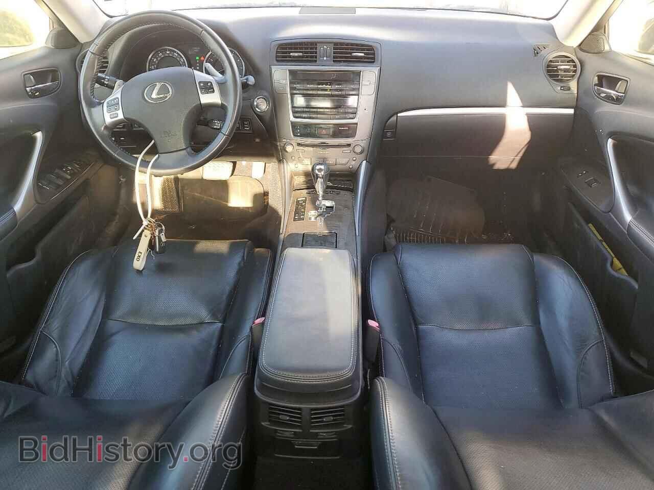 2011 LEXUS IS - VIN: JTHCF5C21B5048990 - Photo 8